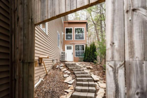Tiny Loft on Spider Lake Near TC